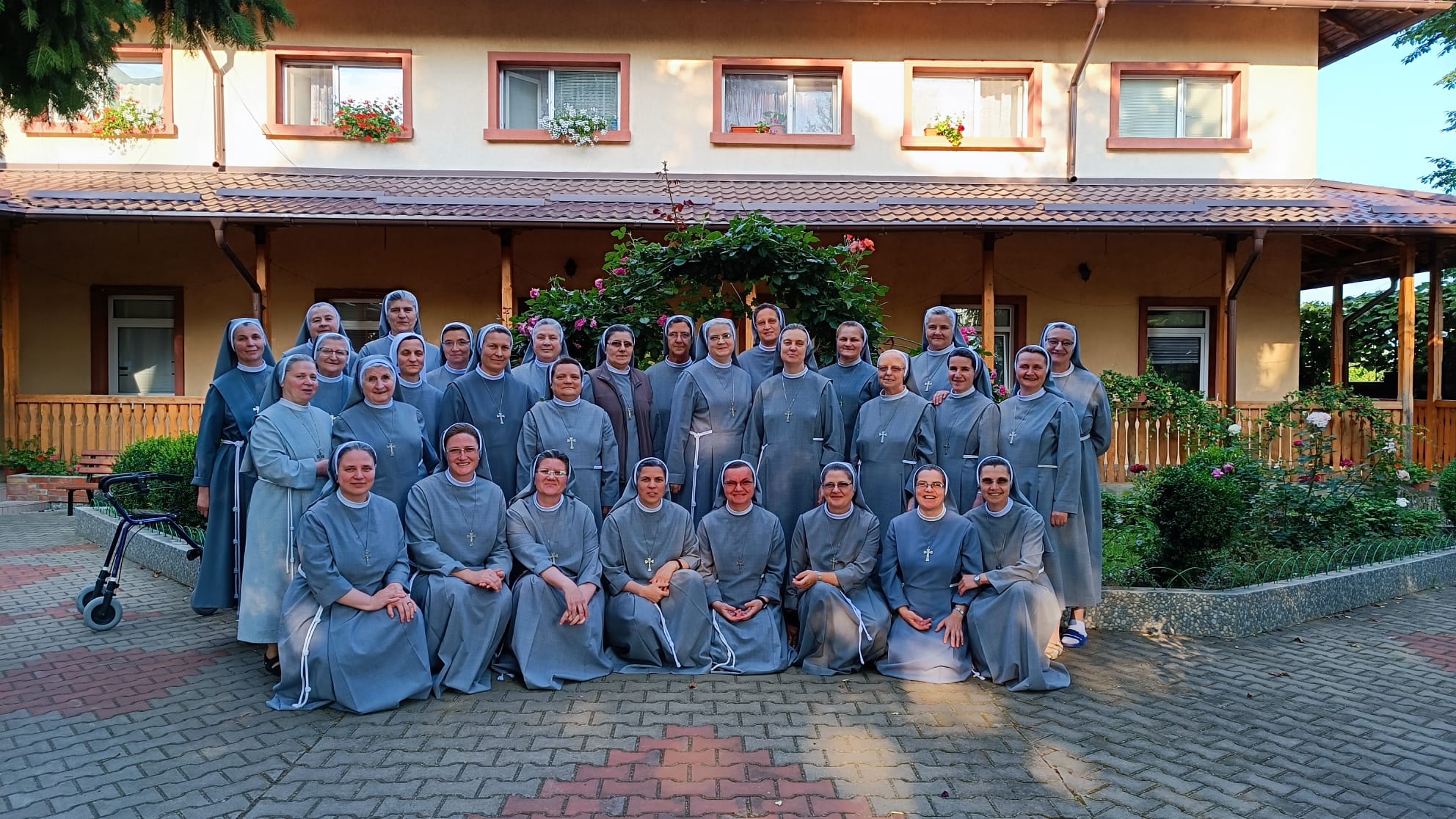 25 iunie-2 iulie 2023, Hălăucești: Adunarea provincială a Surorilor Franciscane Misionare de Assisi din România